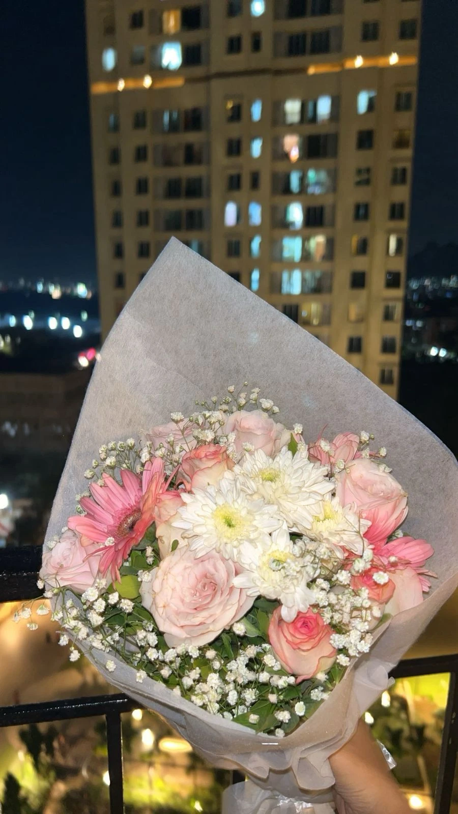 Bouquet for her image 1